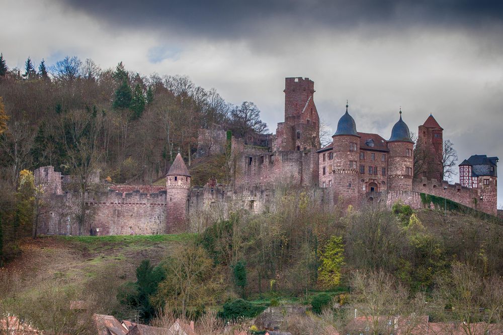 Burgruine Wertheim im Herbst (2)