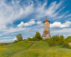 Burgruinenwolkenhimmel, fränkischer