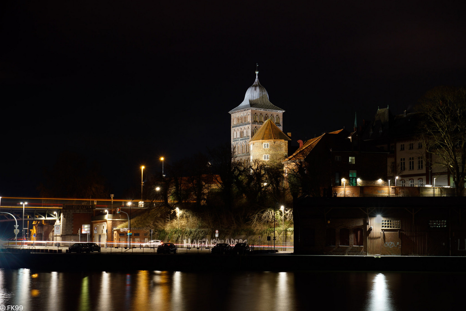 Burgtor aus einen anderen Winkel