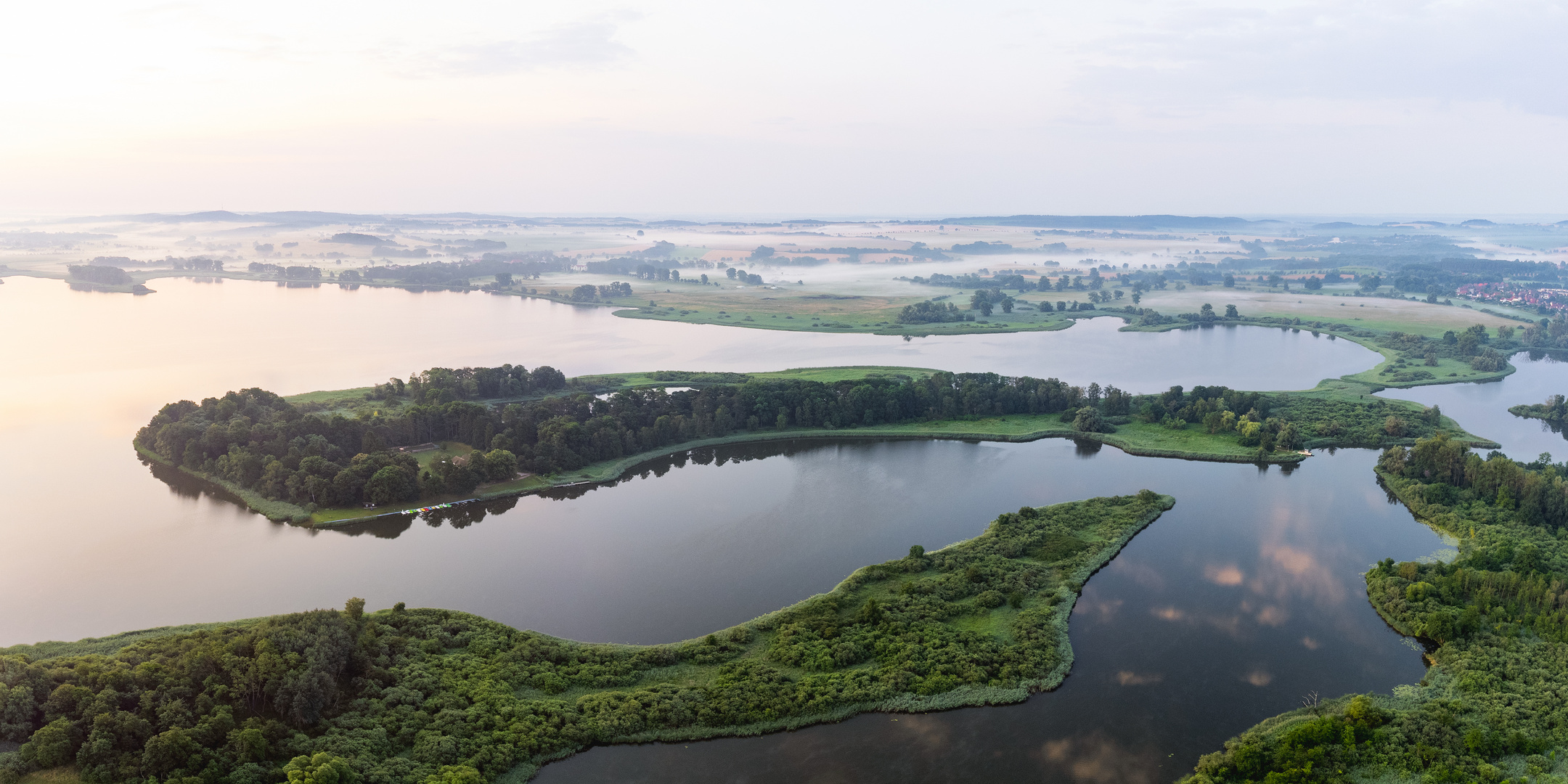 Burgwallinsel im Teterower See