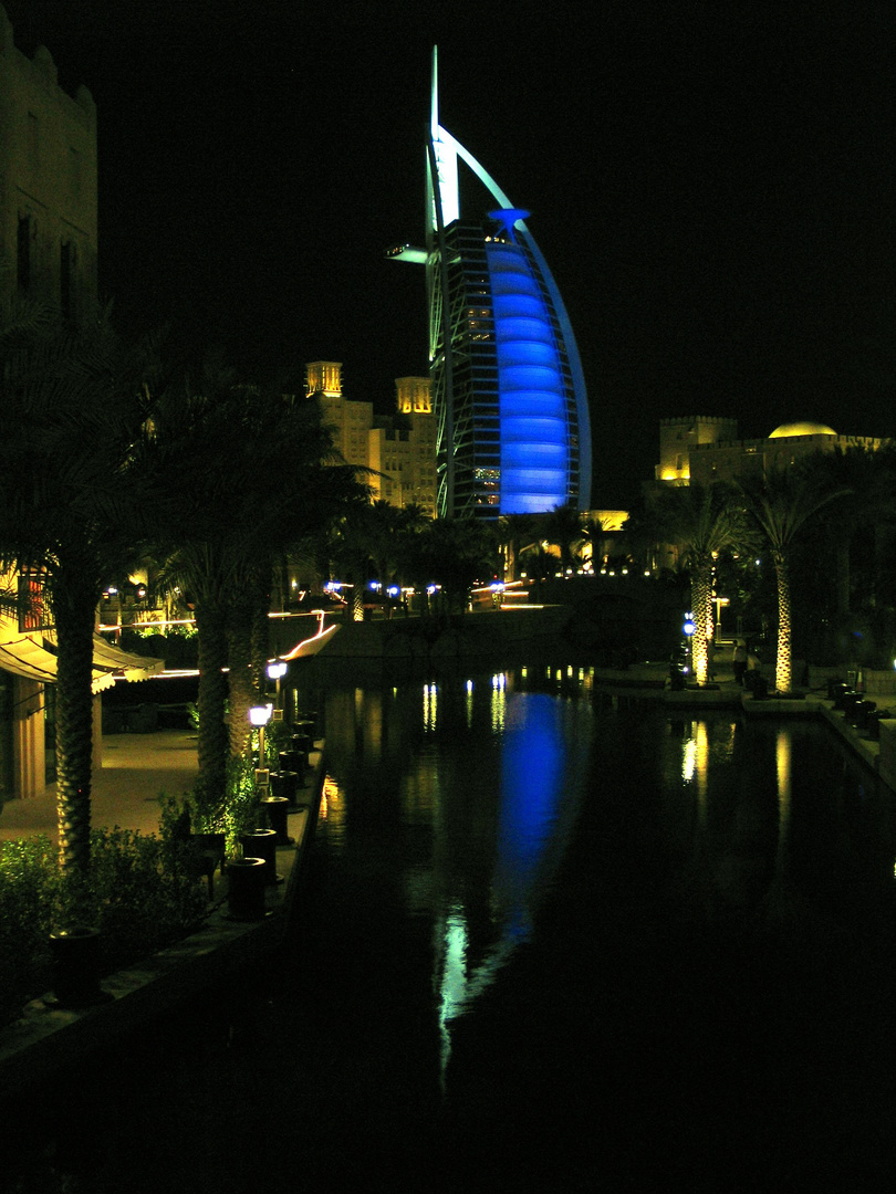 Burj Al Arab bei Nacht