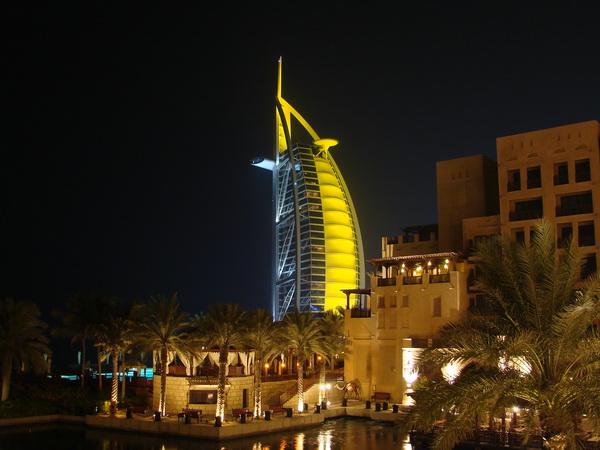 Burj Al Arab mit Souk Madinat 2