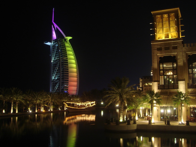 Burj Al Arab mit Souk Madinat