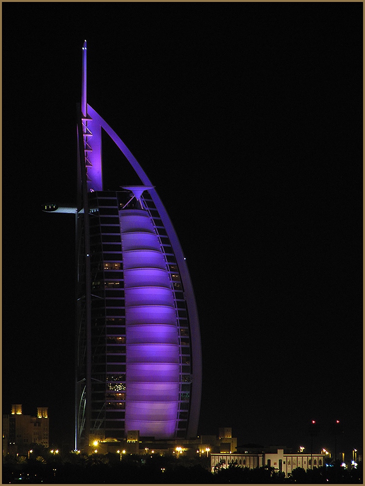 Burj Al Arab und Madinat (F11 drücken)