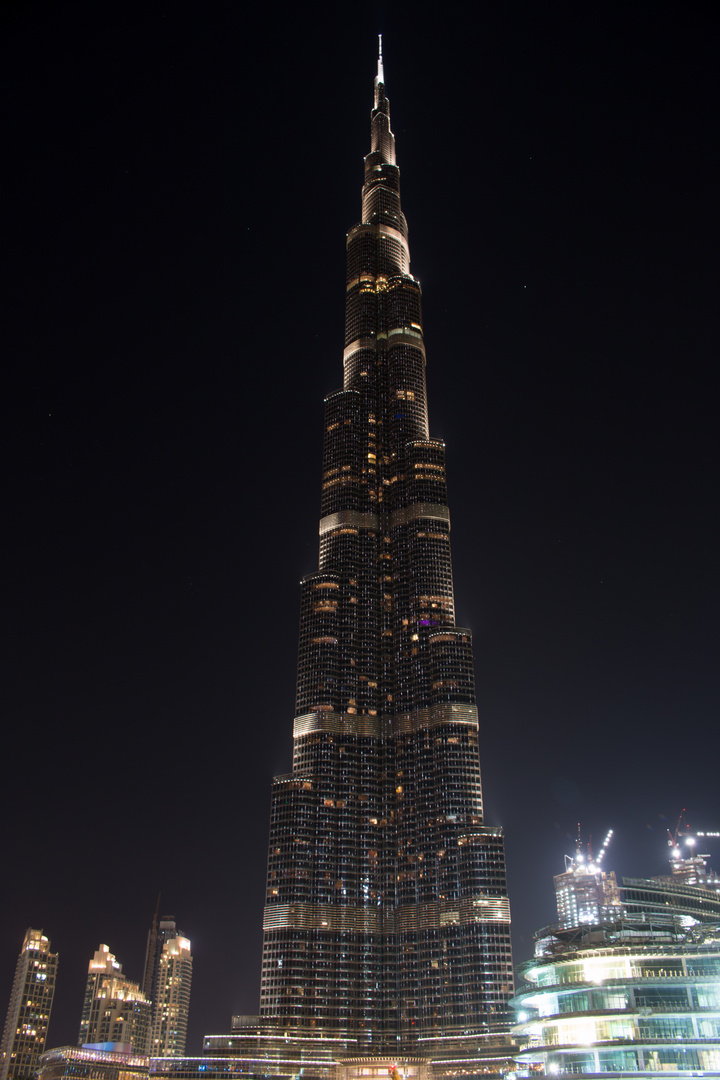 Burj Khalifa - by Night Foto & Bild | architektur, dubai ...