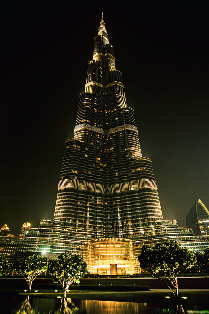 - Burj Khalifa -