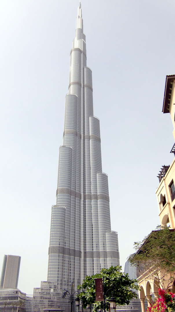 Burj Khalifa, Tradition und Moderne