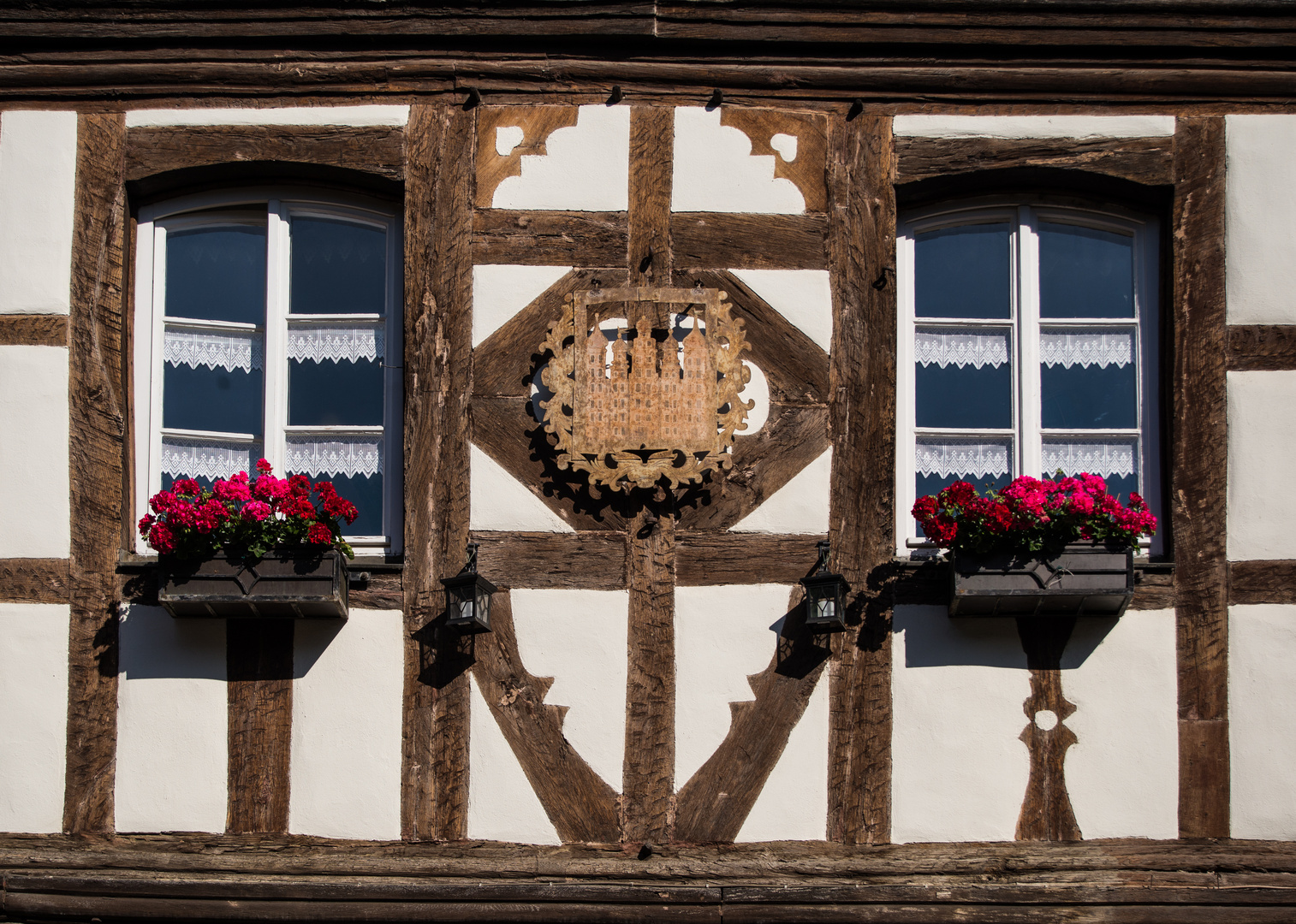 Burkheimer Fachwerk mit Fenster (Kaiserstuhl) Foto &amp; Bild