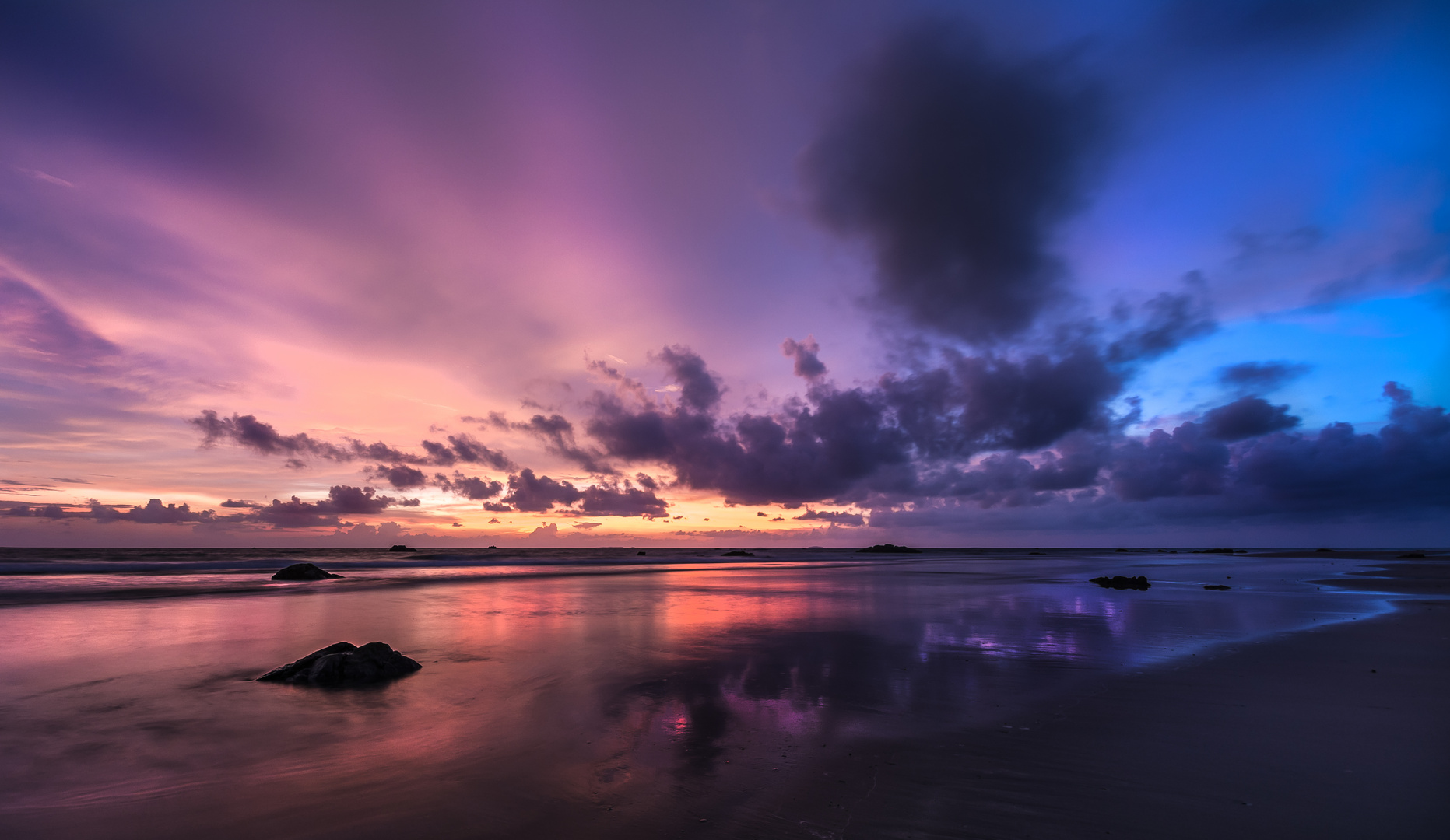 Burma - Ngwe Saung Beach