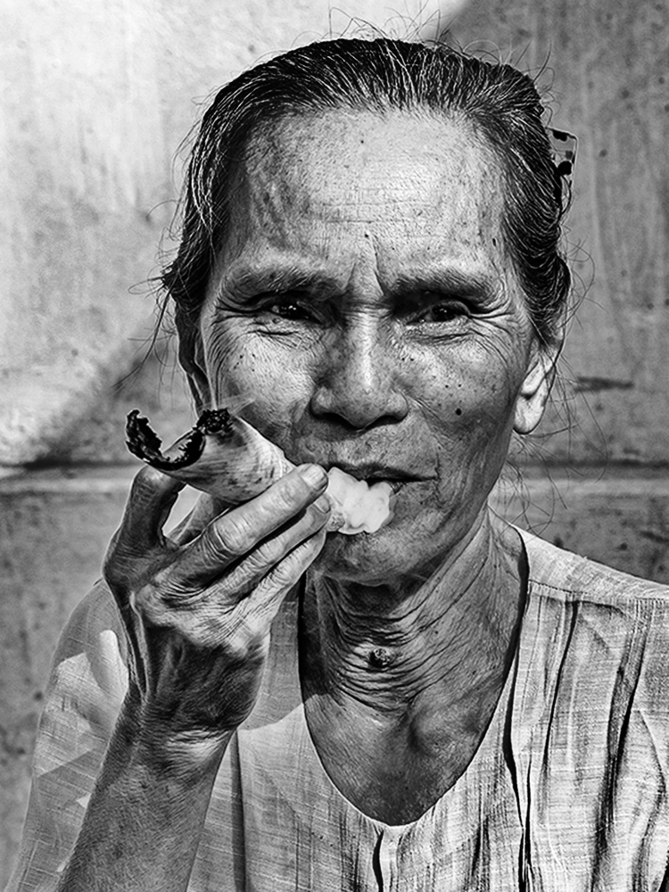 Burmesische Mais-Zigarre