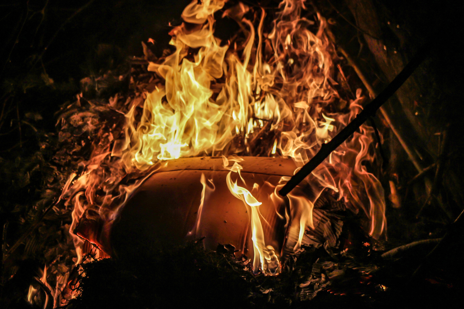 Burning corrugated cardboard II