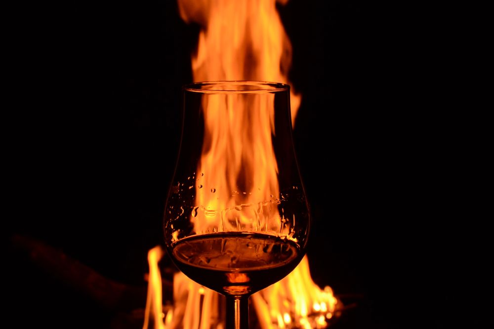 Burning glas
