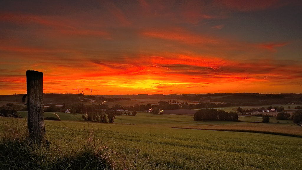 Burning sky over Isendale 3