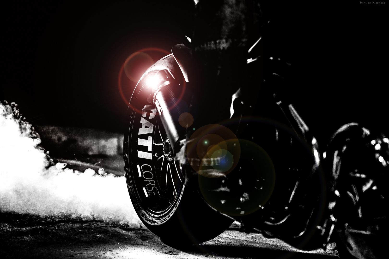 Burnout Foto Bild Motorrad Verkehr Fahrzeuge Bilder Auf Fotocommunity
