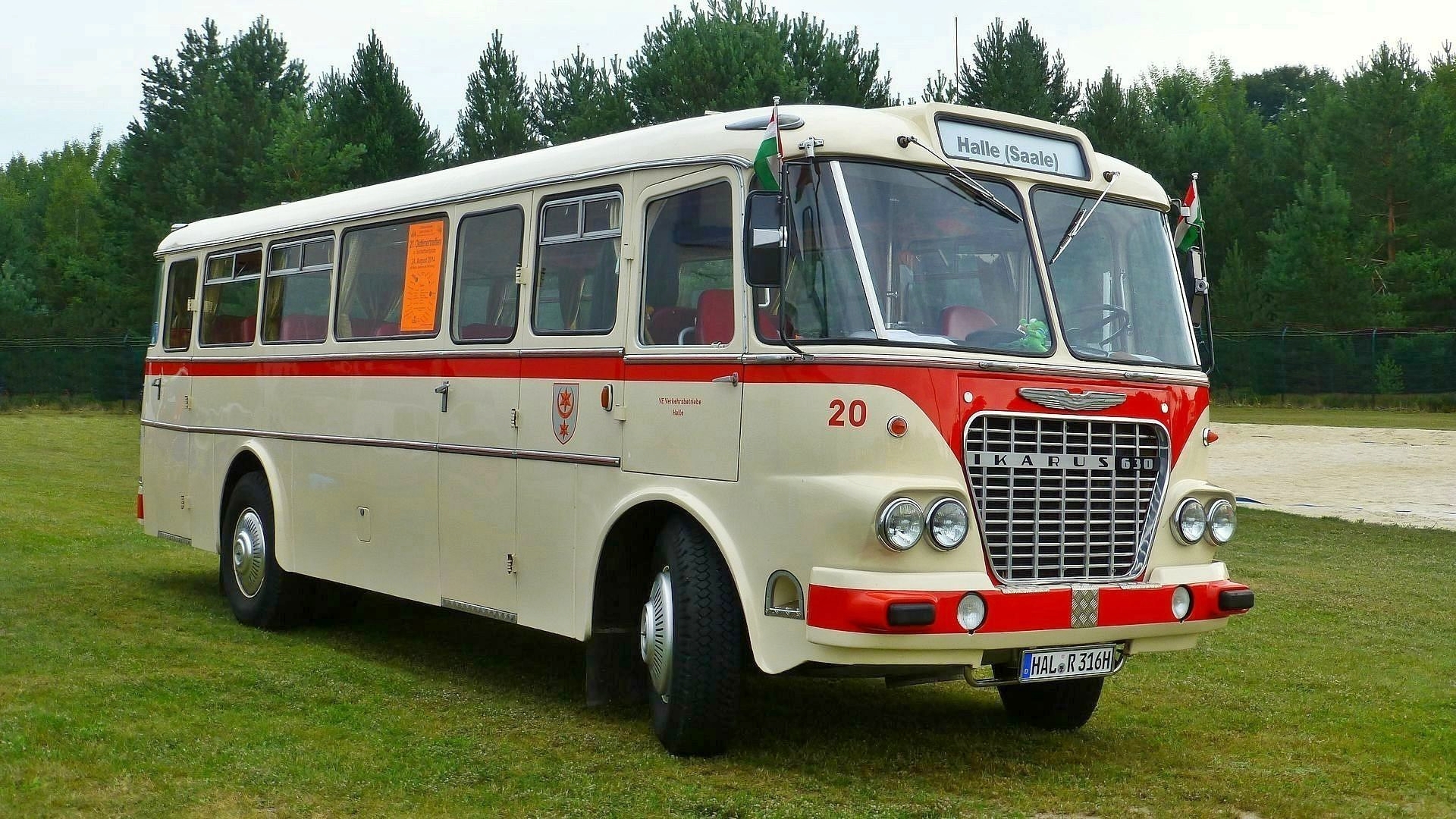 Bus aus DDR - Zeiten Foto &amp; Bild | bus &amp; nahverkehr, historischer ...