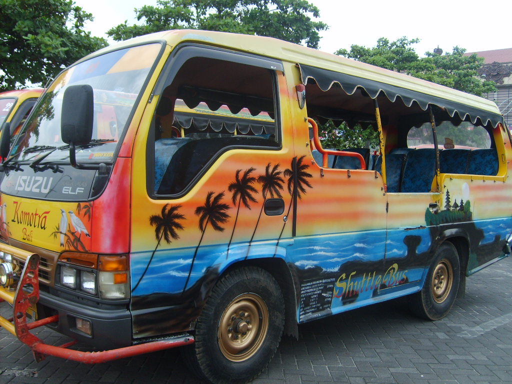 bus coloré