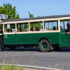 Bus mit Balkon