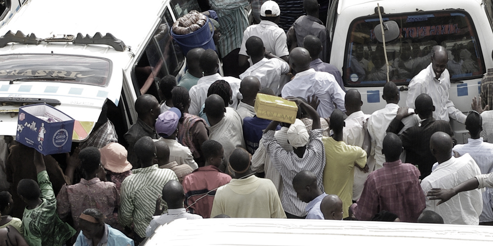 *bus park Kampala*