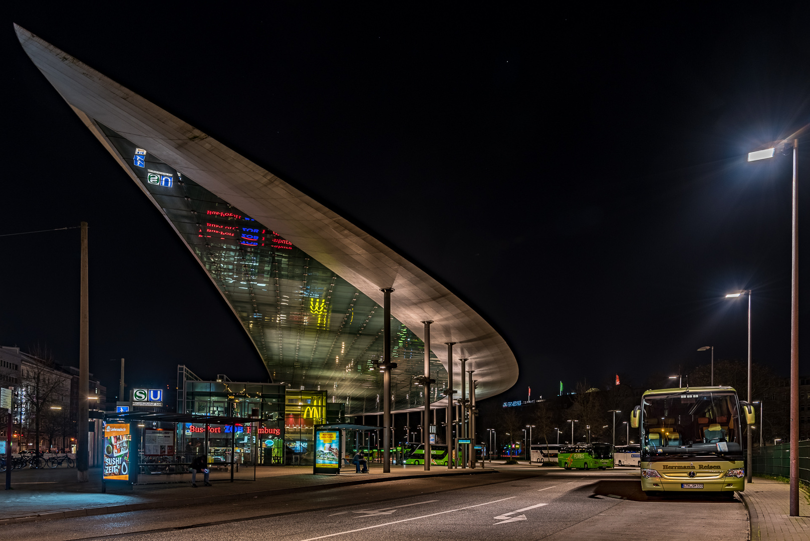 Bus-Port ZOB Hamburg