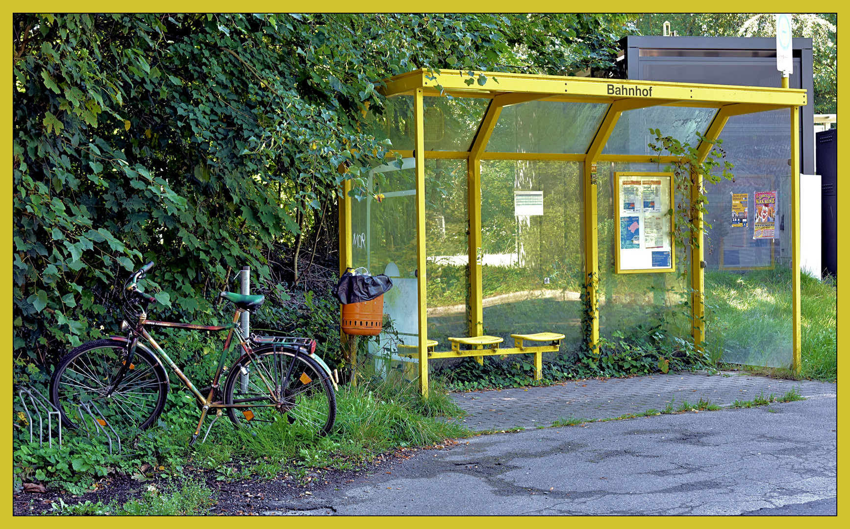 Bus stop #12