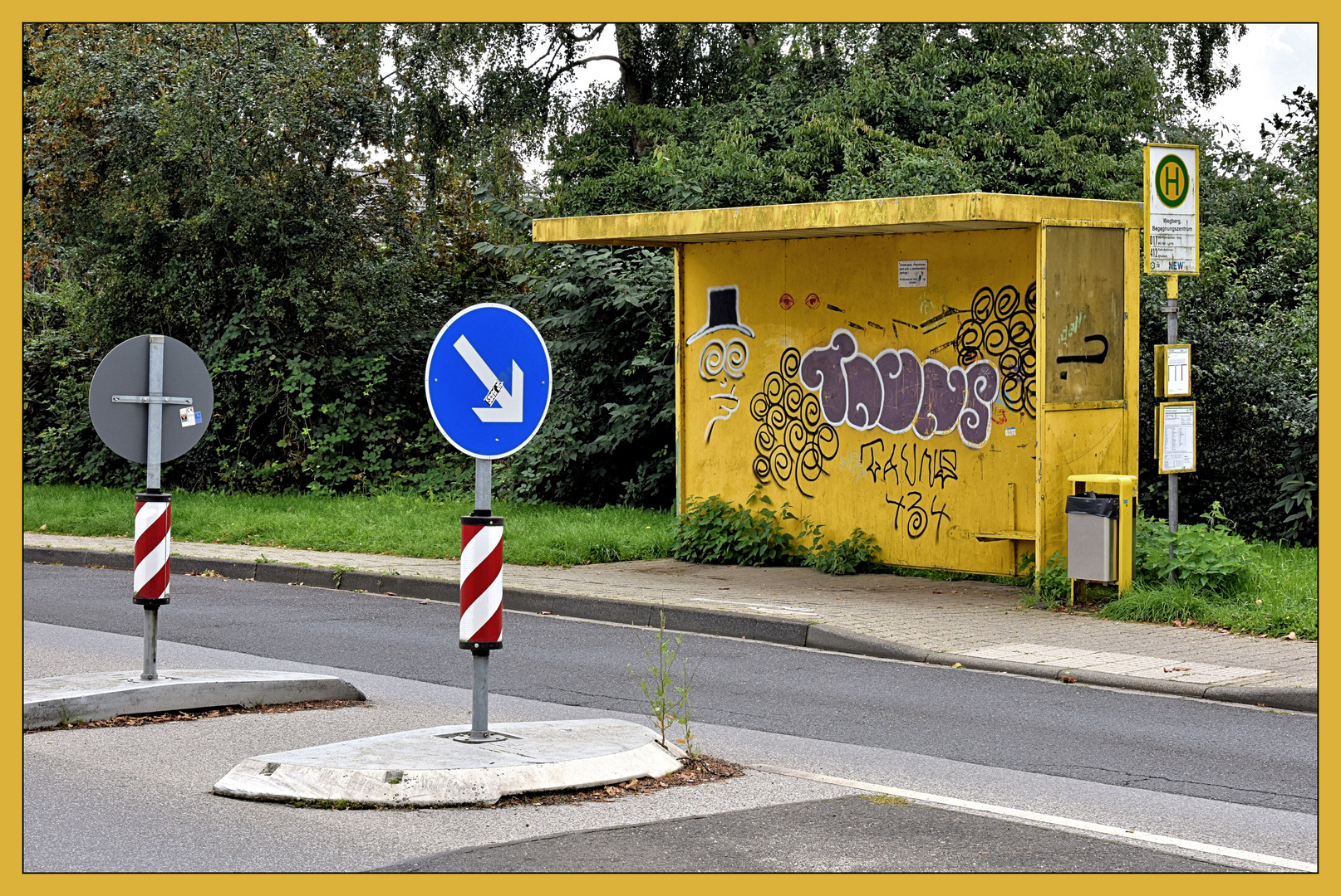 Bus stop #19