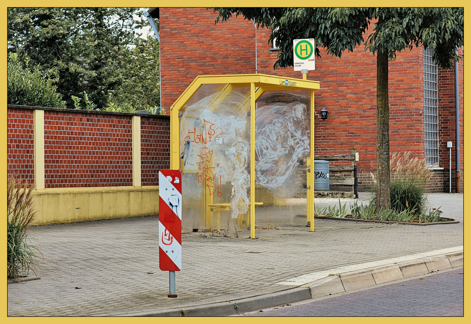 Bus stop #40