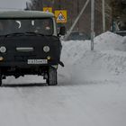 Bus zur Ziegelfabrik in Sibirien