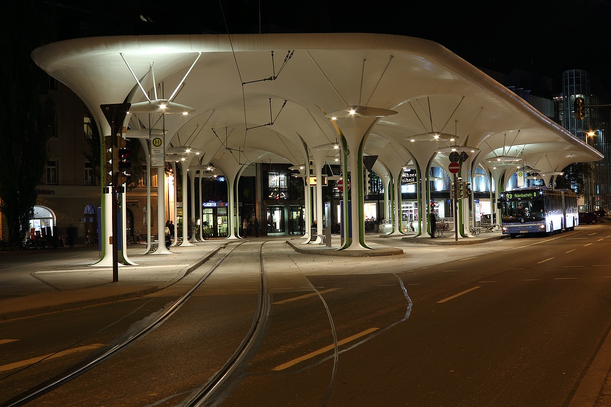 Busbahnhof Münchner Freiheit