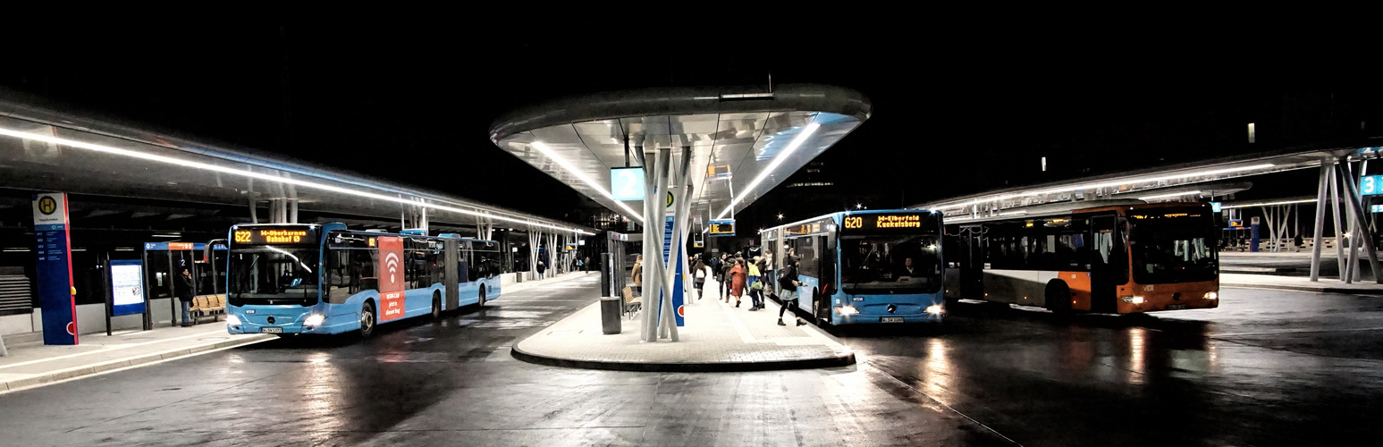 Busbahnhof Wuppertal-Elberfeld