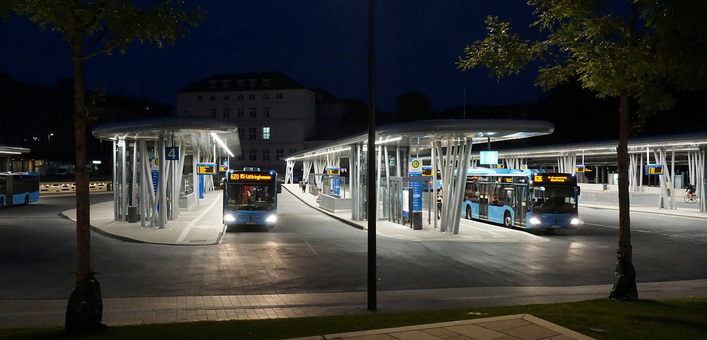 Busbahnhof Wuppertal-Elberfeld