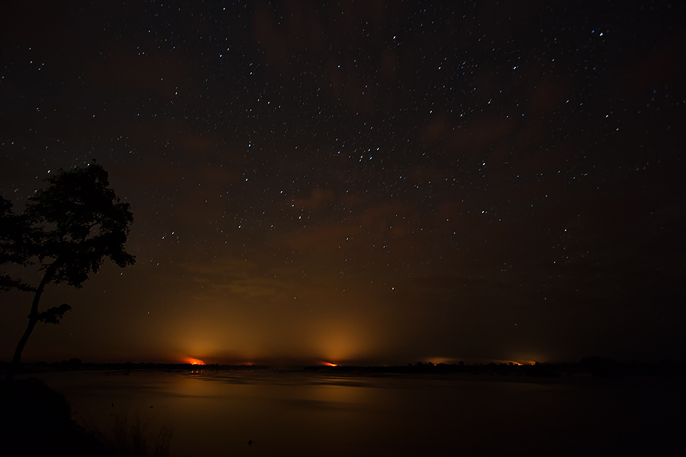 Buschfeuer am Zambezi