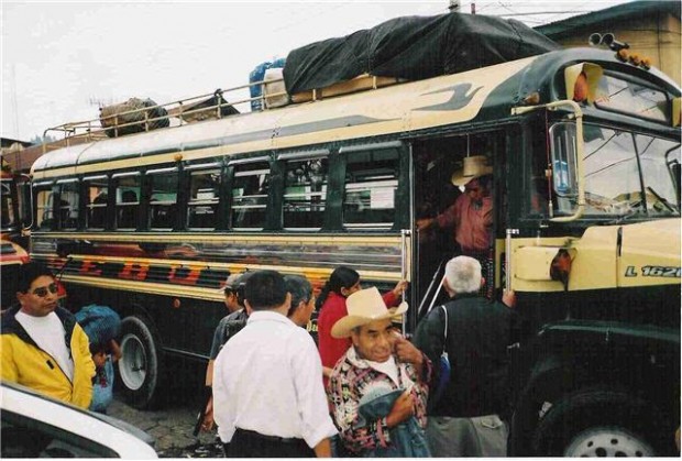 Busfahren in Guatemala