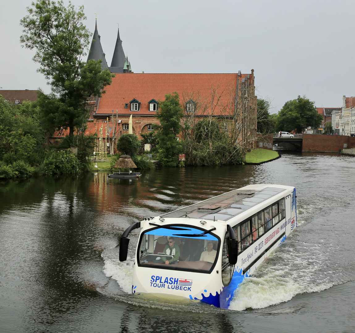 Busfahrt durch Lübeck