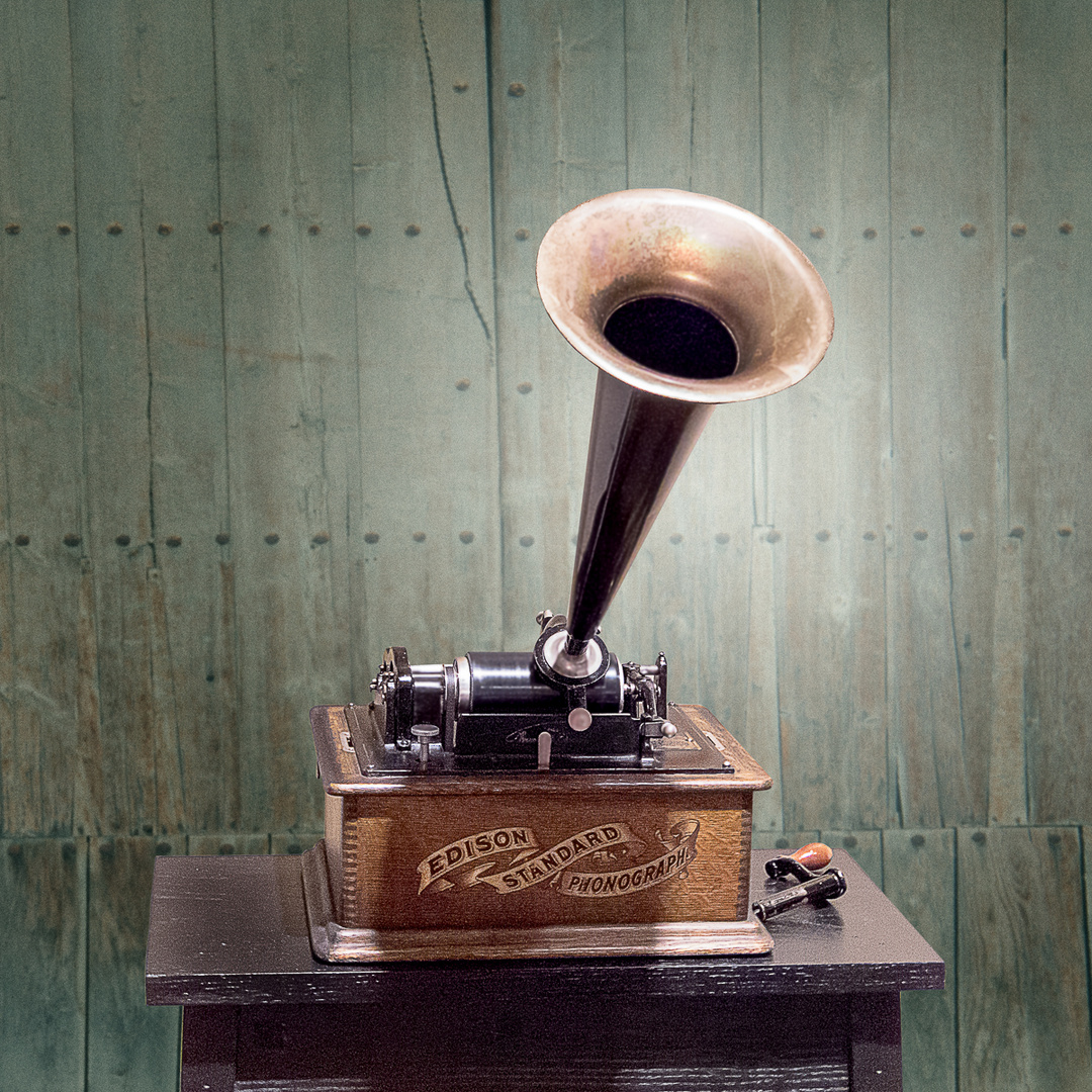 Business Phonograph