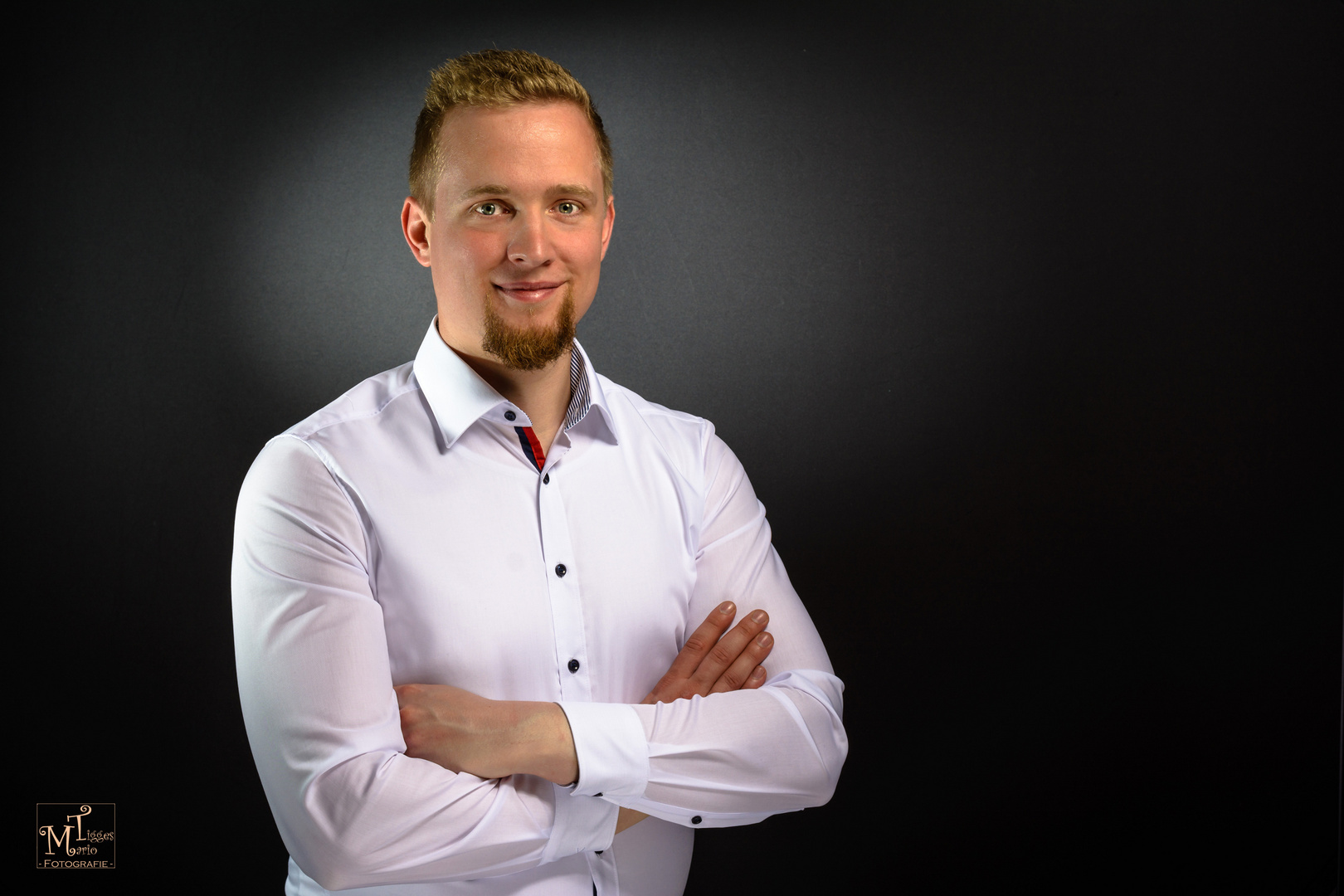 Business Portrait Foto Bild Portrait Portraitfotografie Manner Studio Bilder Auf Fotocommunity