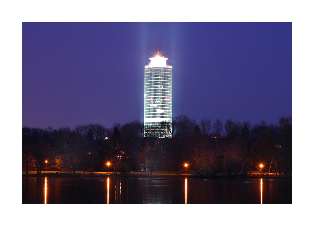 Business Tower Nürnberg Foto & Bild architektur, architektur bei nacht, motive Bilder auf