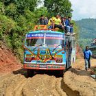 Busse zwischen Arughat und Kathmandu