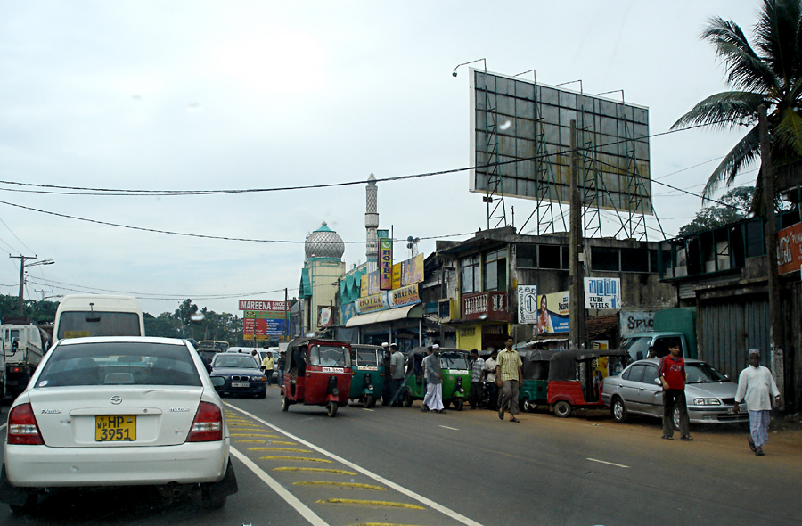 Busy Colombo