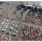 Busy (Containerterminal Bremerhaven im Luftbild)