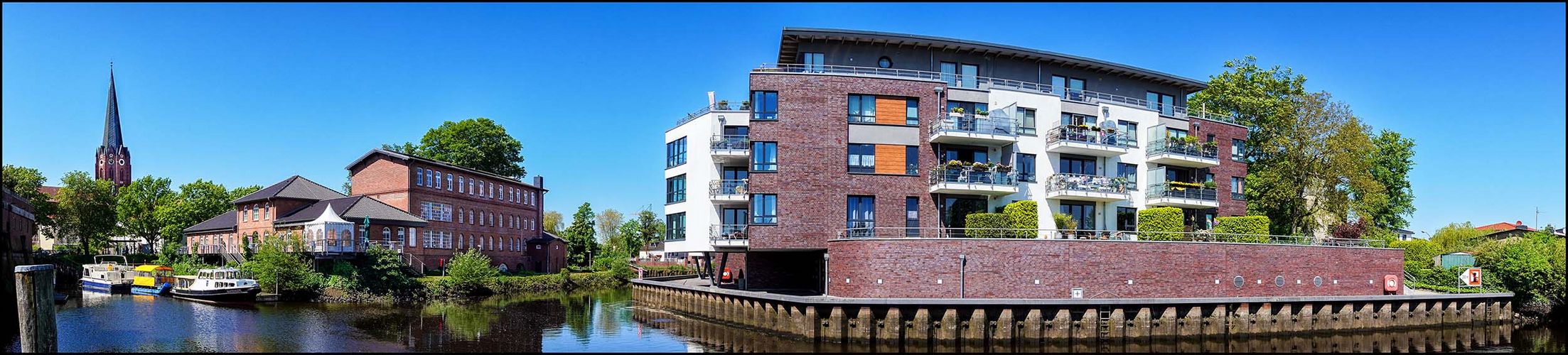 Buxtehude Hafen mit Stadtblick