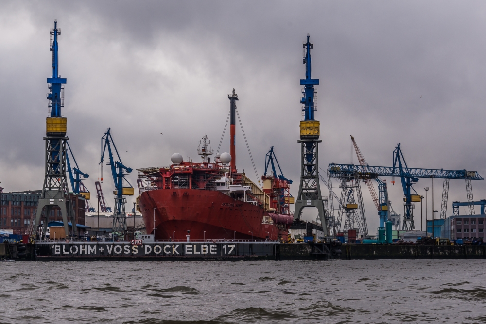 B+V Dock Elbe 17