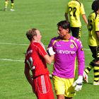 BVB 09 beim FCE - Roman Weidenfeller mit Christoph Klein-Reesink