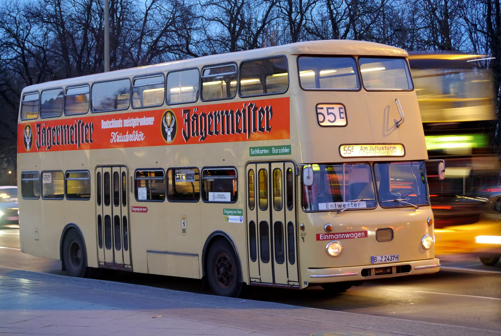 BVG Bus