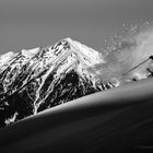 B&W Panorama mit Skifahrer