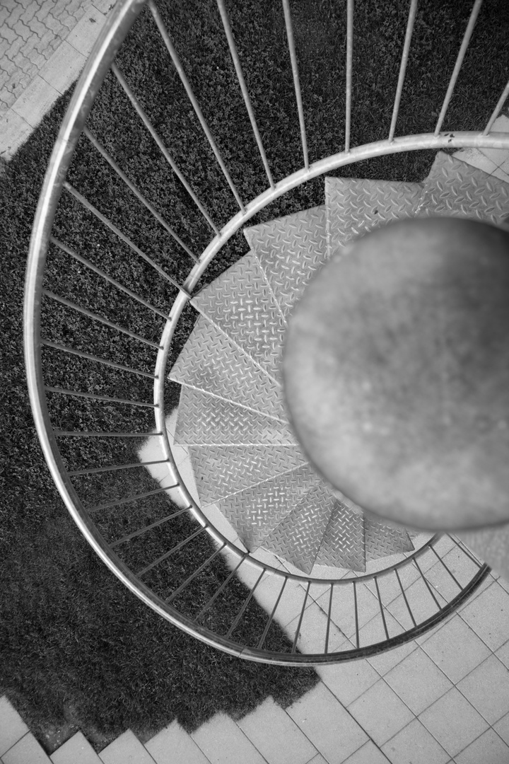 b&w stairway