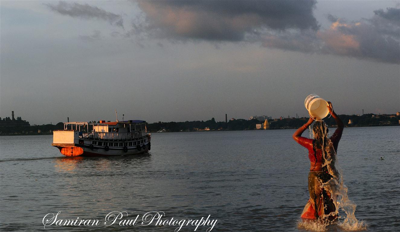 By the bank of Ganges : CLEANSE ALL MY SINS, O GOD !