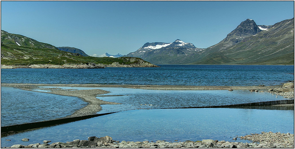 Bygdin-See mit Blick auf das Jutunheimen-Gebirge : Norwegenreise 2013 ( HDR )