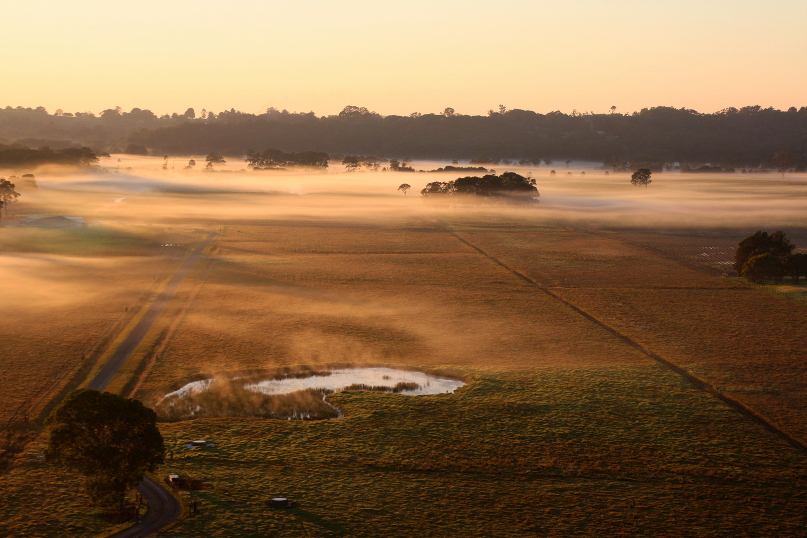 Byron Bay-Hinterland - Ballonfahrt in den Sonnenaufgang