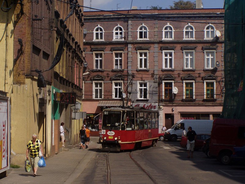 Bytom: Beim Fahren um die enge Kurve festgehalten