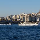 Byzantion / Constantinople / Istanbul: Sur le Bosphore : Tour de Galata et pont de Galata